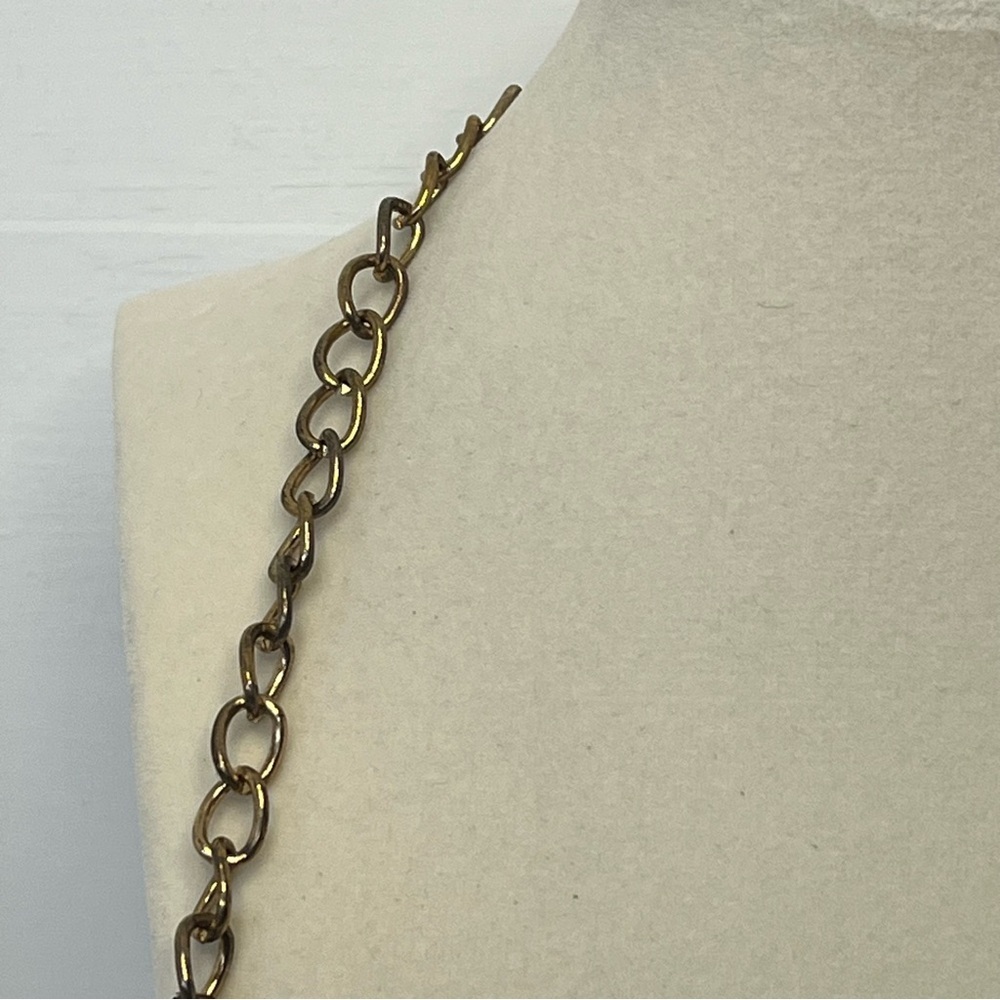 Huge Jeweled Green Lizard Pendant Statement Necklace - Picture 7 of 13
